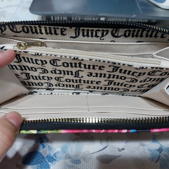 Juicy Couture Pretty Flowers Roses Print Big Size Wallet Compartments Practical - Picture 2 of 7